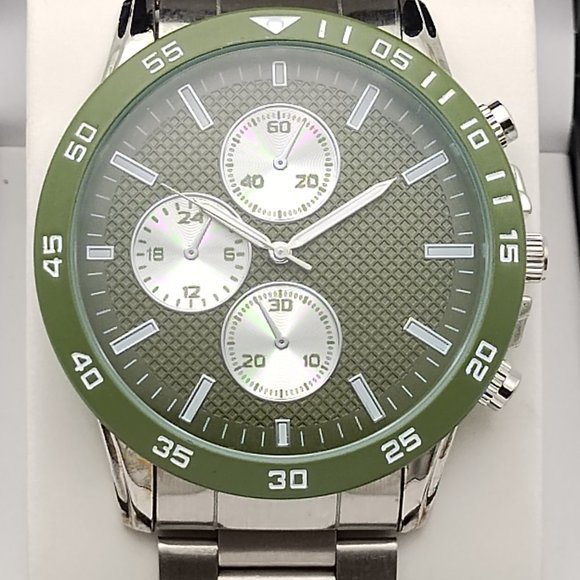 Inc Mens Imitation Chronograph Silver-Tone Link Bracelet Watch 48mm: OS/Green - Picture 3 of 4